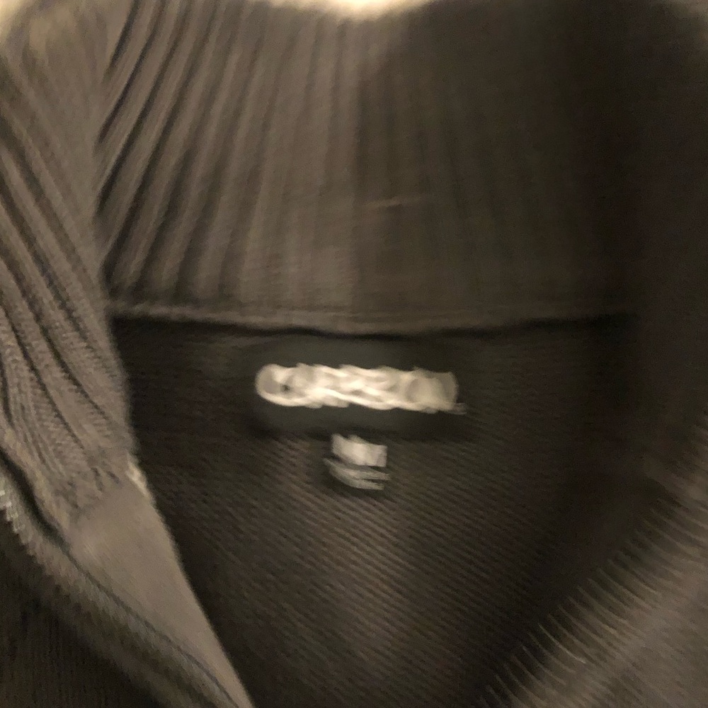 Pullover - Picture 2 of 2